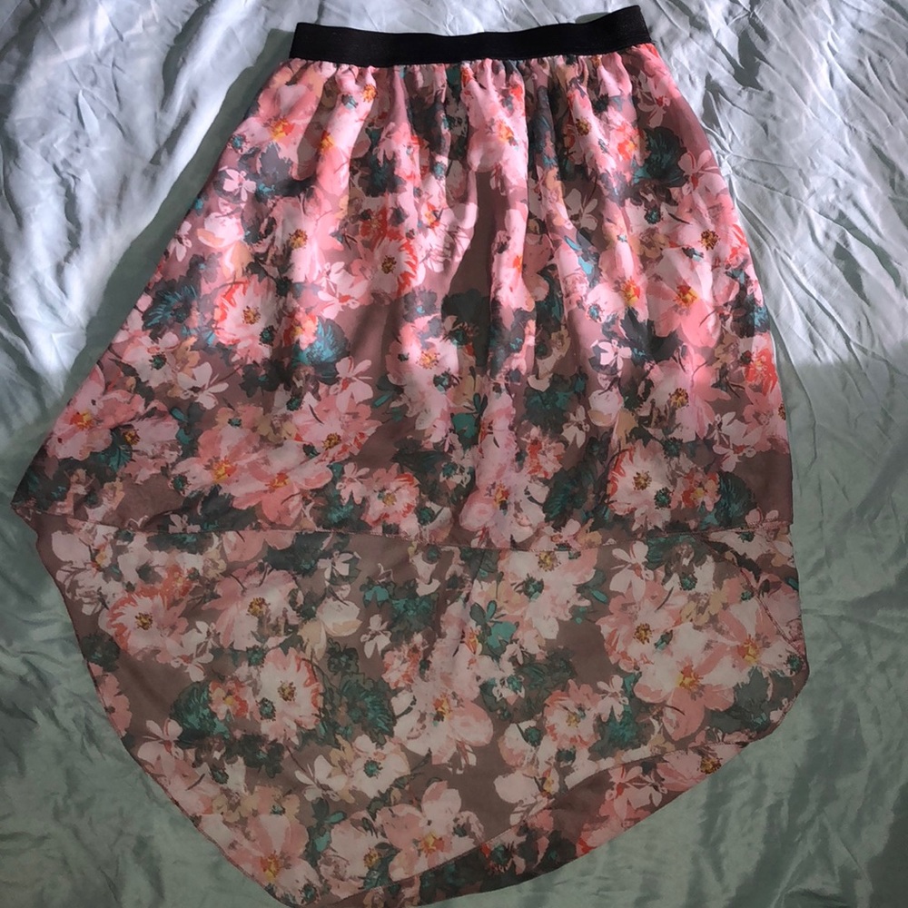 Hi lo skirt